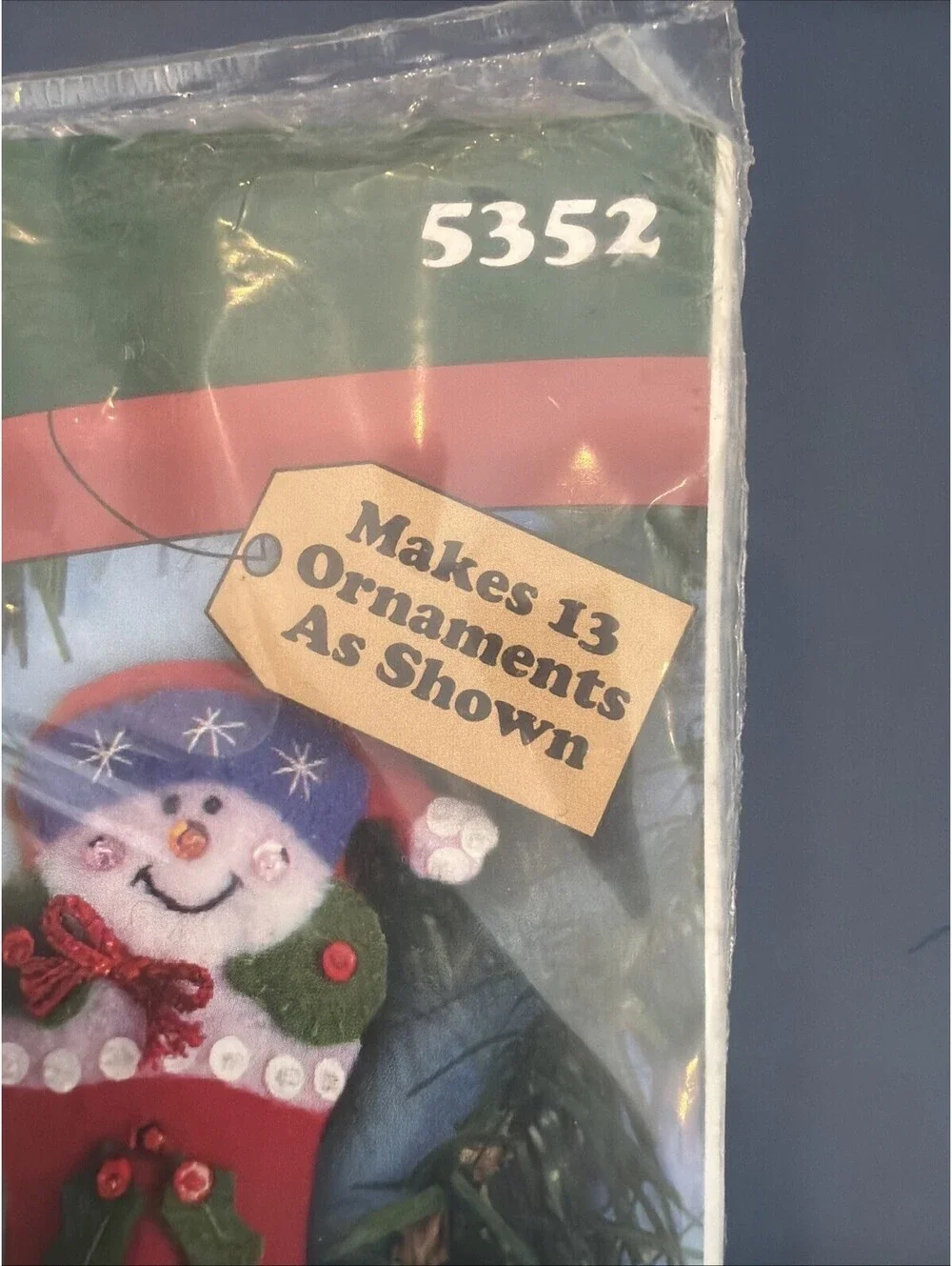 Design Works Crafts FELT Ornament Kit #5352 Makes 13 SNOWMAN NEW